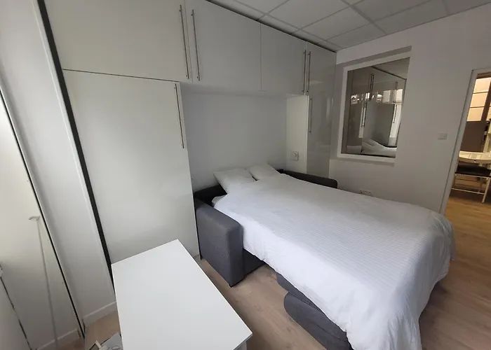 Studio bien équipé au calme à Montmartre